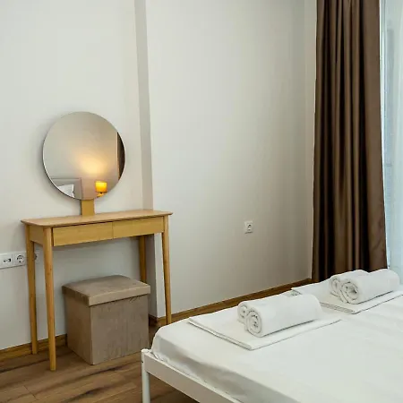 Apartament Spacious 2br In Phenix Palace With Parking Space By Flat Manаger Warna