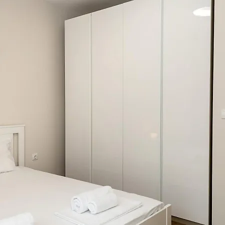 Spacious 2br In Phenix Palace With Parking Space By Flat Manаger Apartament *